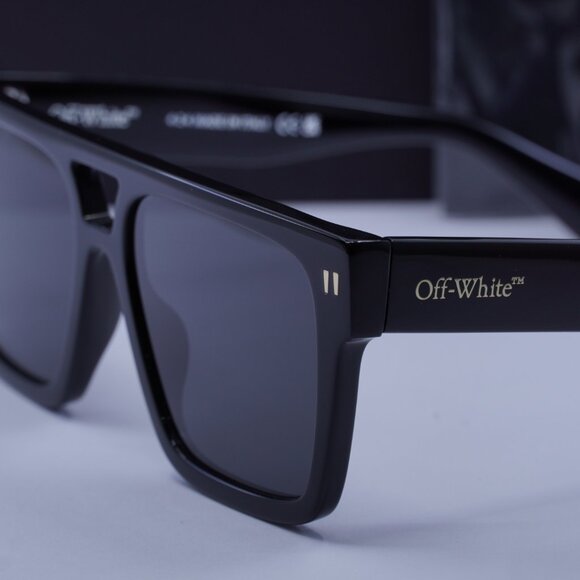 Off-White OERI133 SPRINGFIELD 1307 Square Sunglasses – Black/Dark Grey